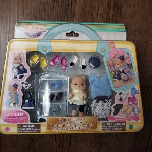 Calico Critters Fashion Play Set - Shoe Shop Collection - Picture 3 of 5